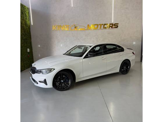 BMW 320i 2.0 16V TURBO GASOLINA SPORT GP AUTOMÁTICO BMW 320i 2.0 16V TURBO GASOLINA SPORT GP AUTOMÁTICO